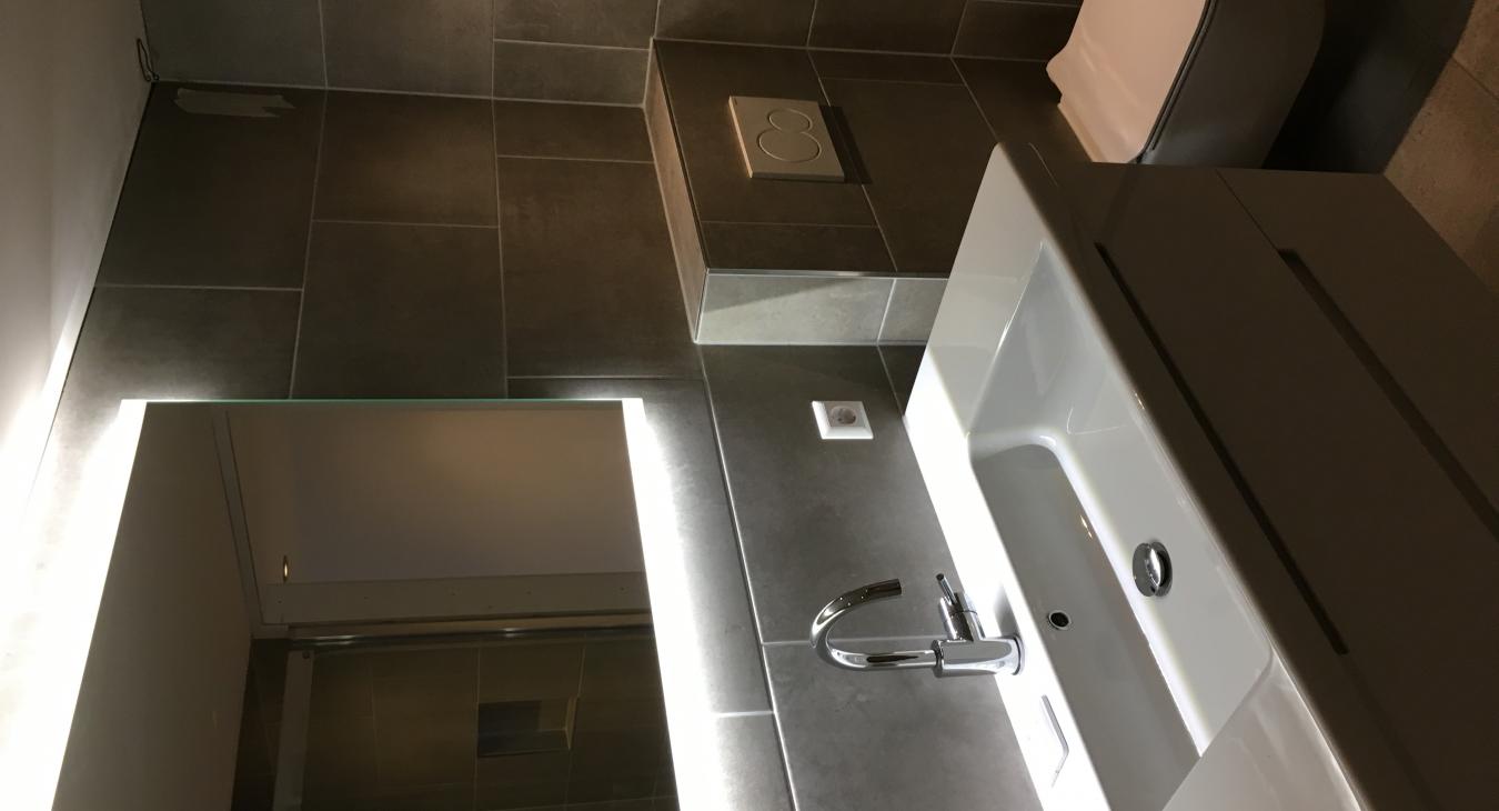 20180813_toilet_wasmeubel